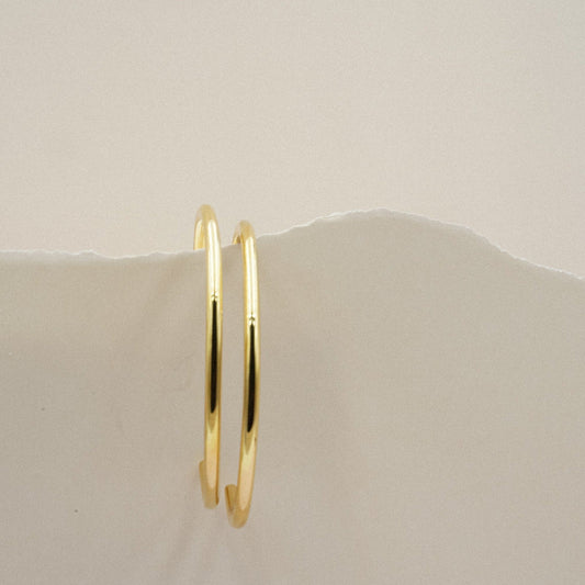 Minimalistic C shape Cuff Bracelet-Pic 1 
