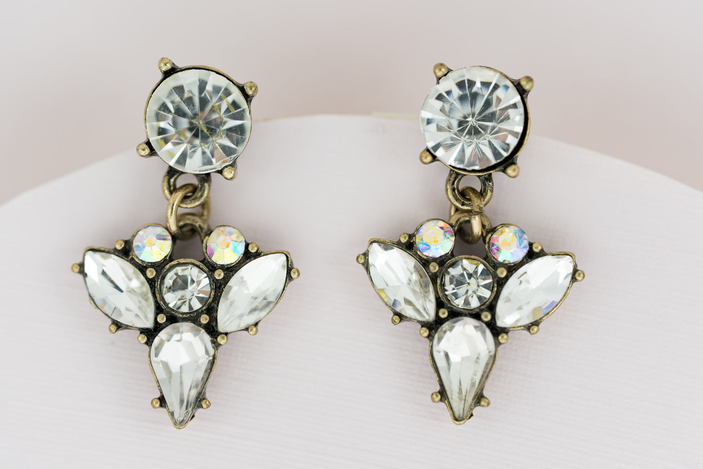 Ava Dangle Earrings